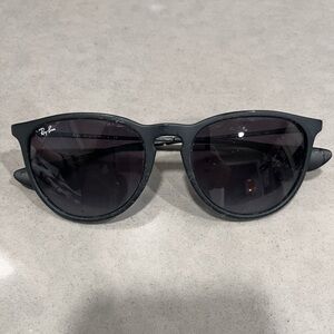 Ray-Ban Dark Gray Round Sunglasses